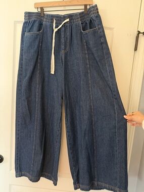 Universal Thread Wide-Leg Denim Jumpsuit Pants in Dark Blue with Drawstring